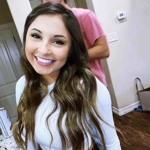 Meet your Posher, Avery